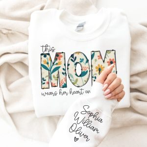Custom Sweatshirt for Mom Christmas Gift for Mom I Wear My Heart On My Sleeve Mom Sweatshirt with kids Name on Sleeve Gift for Her 4