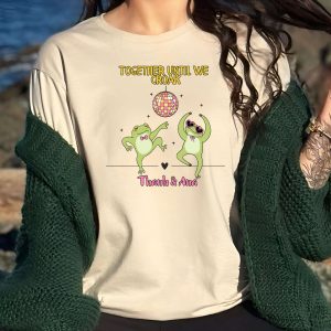 Custom Frog T-Shirt - Personalized Name - Unisex Retro Frog Shirt - Cottagecore Froggy Tee - Valentine's Day Anniversary Gift