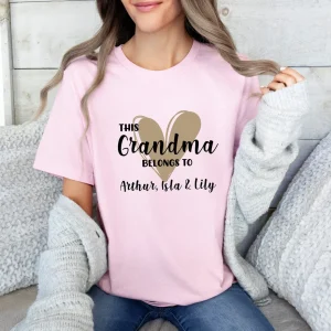 Grandma Shirt, Personalized Shirt, Mum T Shirt, Custom Grandma Tee, Heart T-shirt, New Grandma Gift