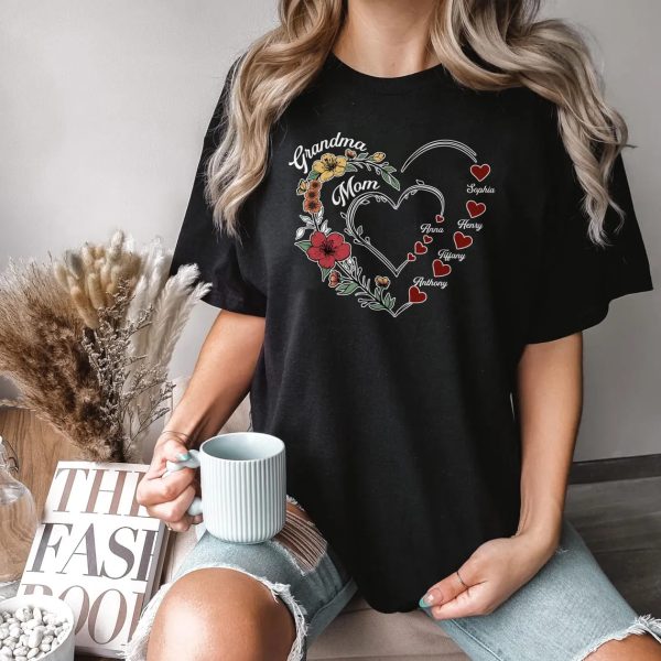 Custom Mama Shirt Personalized Mom Shirt Mom Heart Shirt Shirt with Kids Names Mothers Day Gift Gift for Mothers Day Mama Graphic Tee 4 1