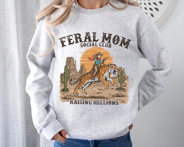 Feral Mom Social Club Retro 4 1