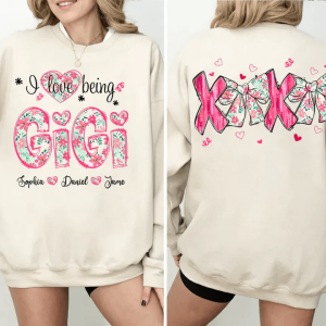 I Love Being Gigi, Grandma and Grandkids - Personalized Sweatshirt - Gift For Grandma, Mom, Wife