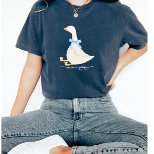 Mama Goose Shirt Silly Goose Shirt for Mom Tshirt Goose Family Shirt for Silly Goose Birthday Party Mom Shirt Homestead Mom 1 1