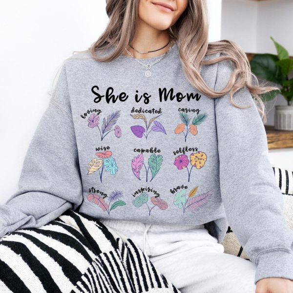She is Momm 4