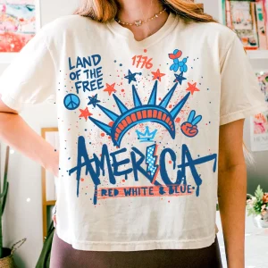 4th of July Shirt – Graffiti Statue of Liberty & USA Flag – American Girl Patriotic T-Shirt