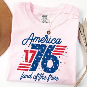 America 1776 Land of the Free T-Shirt – Patriotic 4th of July Tee – Independence Day & Memorial Day Gift for Americans