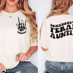 Feral Aunt T-Shirt, Trendy Women's Shirts, Moss tshirt, With Sayings, Gift For New Aunt Reveal