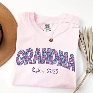 Floral Grandma Shirt Grandma Est 2025 Shirt 3