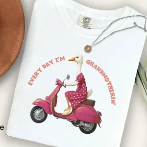 Grandma Gift, Mothers Day Gift, Funny Gift for Grandma, Gift for Grandmother, Nana Tee, Gift for Nana, Gift for Gigi, Mom Shirt, Grandma Tee