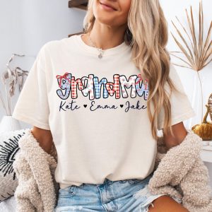 Personalized 4th of July Grandma T-Shirt with Grandkids Names, Fourth of July T Shirt Patriotic Shirt for Grandma America Tee