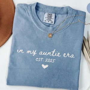Personalized Auntie Est 2025 2