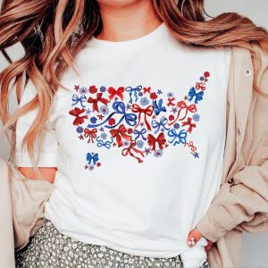 Coquette 4th of July Bow Shirt – Retro USA Map Bow Tee – Girly Patriotic America T-Shirt