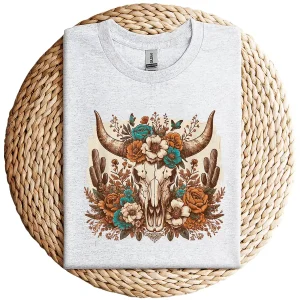 Western Boho Cow Bull Skull T-Shirt – Wild West Floral Graphic Tee – Country Style Vintage Shirt – Rodeo Cowgirl Southwestern Design