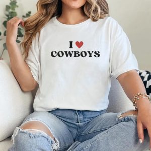 I Love Cowboys Tee – Western T-Shirt for Women – Cute Rodeo Shirt – Country Concert Outfit – Trendy Y2K Cowgirl Top