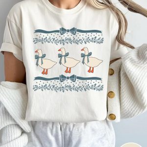1980s Blue Ribbon Goose With Hearts Ugly, Vintage Original Shirt Bows and Adorable Doodle Hearts Animal Lover T-Shirt ? The Best Mother 's Day Gift