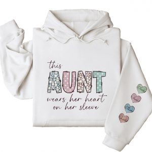 Family - This Mama Wears Her Heart On Her Sleeve - Personalized Hoodie - The Best Mother's Day Gift